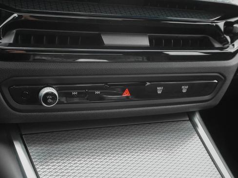 Certified 2025 BMW M340i RWD image 24