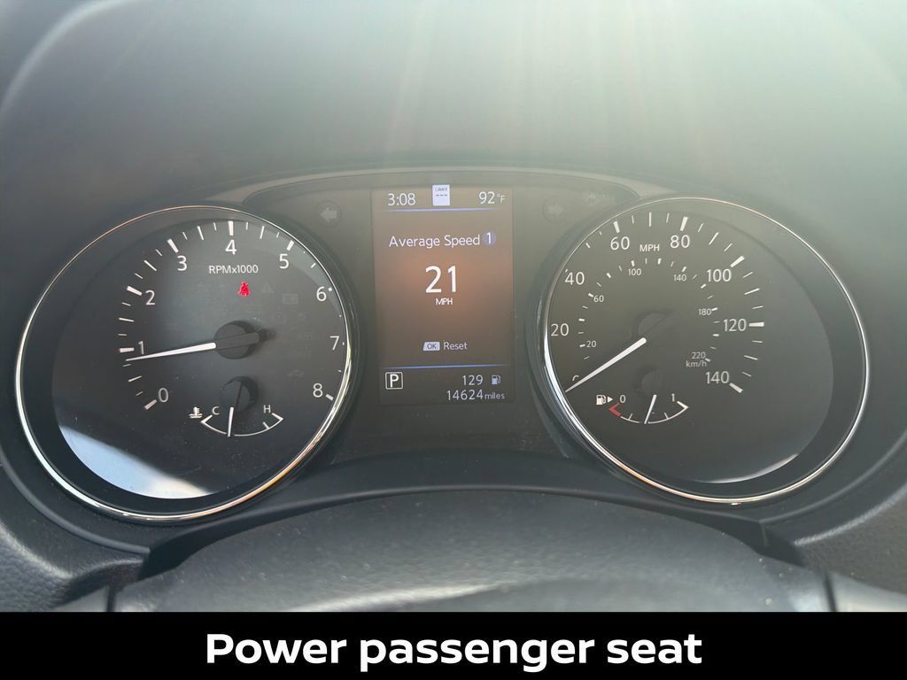 Certified 2022 Nissan Rogue Sport SL AWD/4WD image 18