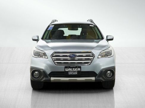 Used 2016 Subaru Outback 3.6R Limited AWD/4WD image 8