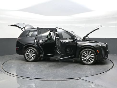 Used 2020 Cadillac XT6 Sport AWD/4WD image 46