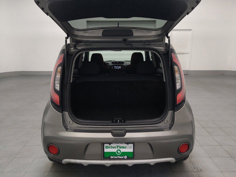 Used 2018 Kia Soul + FWD image 29