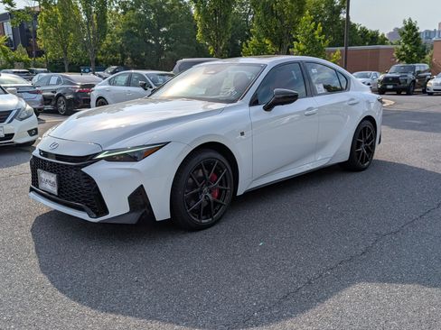 New 2026 Lexus IS 350 F Sport AWD/4WD image 4