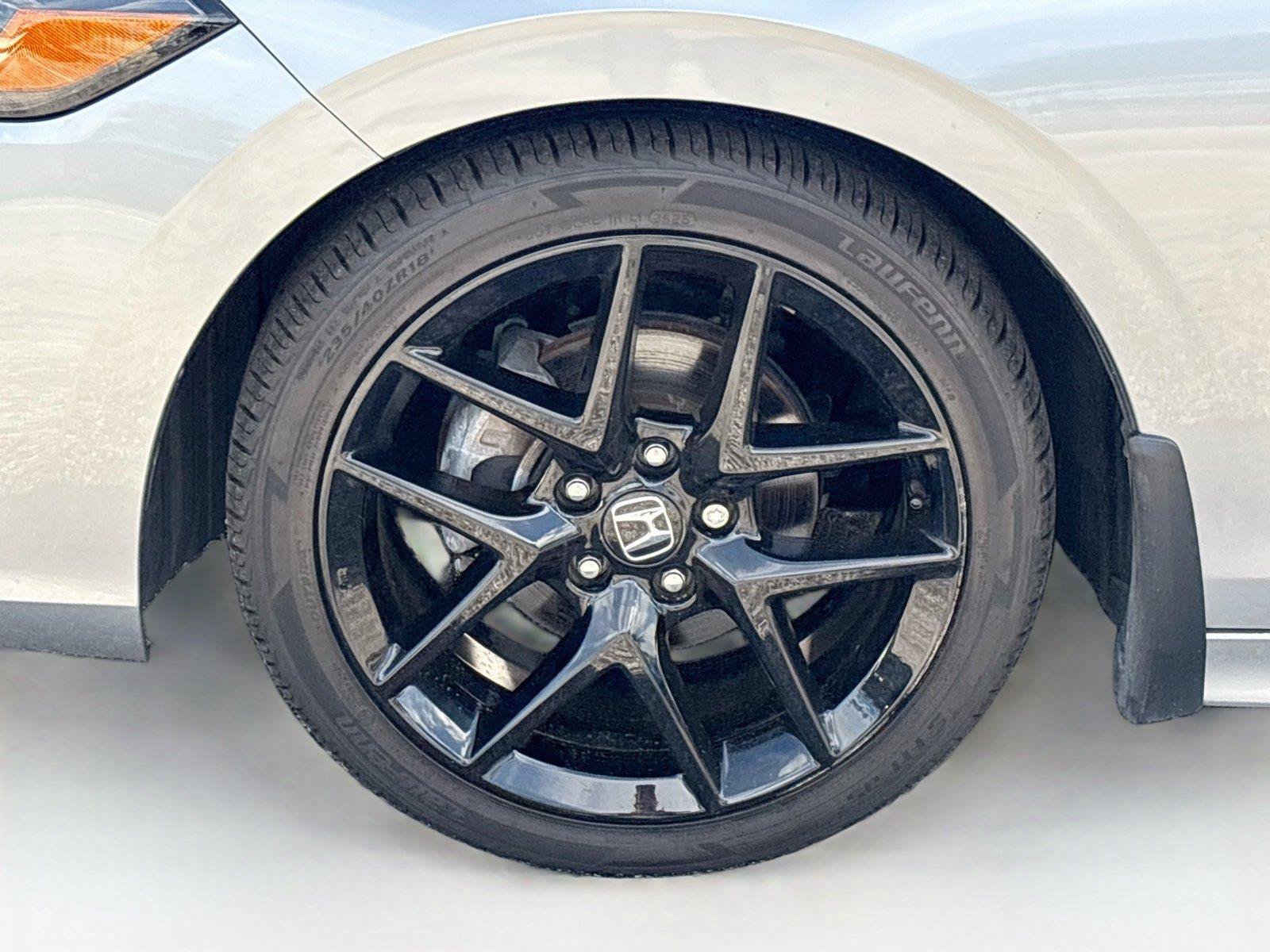 Certified 2024 Honda Civic Sport image 32
