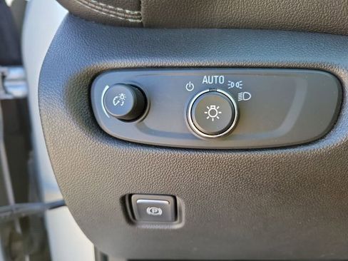 Used 2019 Chevrolet Blazer LT AWD/4WD image 22