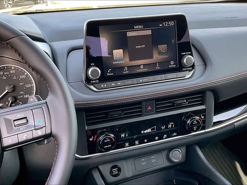 New 2026 Nissan Rogue Rock Creek image 6