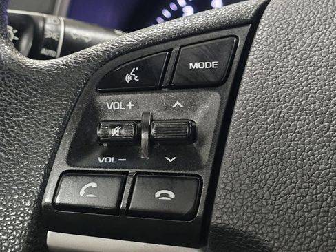 Used 2019 Hyundai Tucson SE image 30