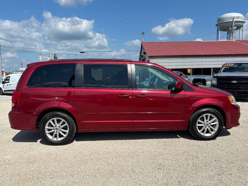Used 2015 Dodge Grand Caravan SXT FWD image 4