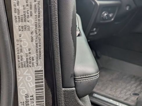 Certified 2023 Jeep Grand Cherokee Overland AWD/4WD image 37