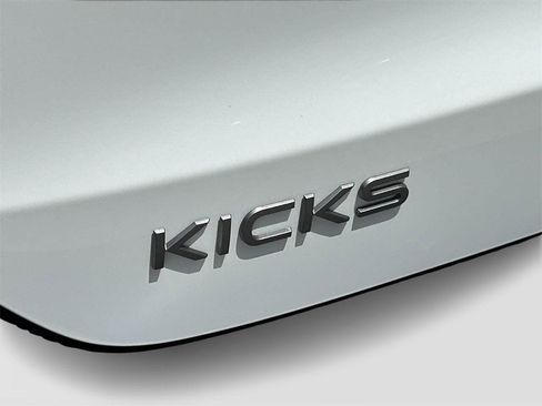 New 2026 Nissan Kicks SV FWD image 8