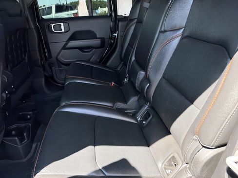 Used 2022 Jeep Gladiator Mojave w/ LED Lighting Group AWD/4WD image 14