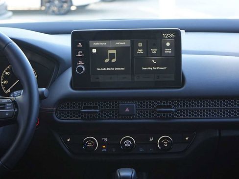 Certified 2026 Honda HR-V Sport image 19