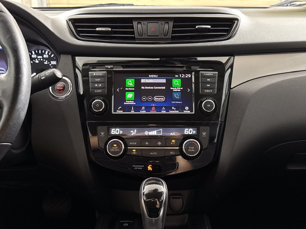Used 2020 Nissan Rogue Sport SL FWD image 21