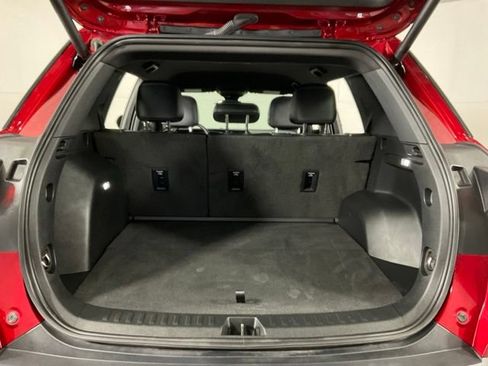 Used 2025 GMC Terrain Elevation w/ Elevation Premium Package FWD image 38