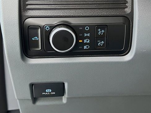 New 2026 Ford F250 XL image 18