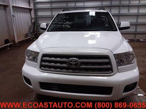 Used 2008 Toyota Sequoia SR5 image 7