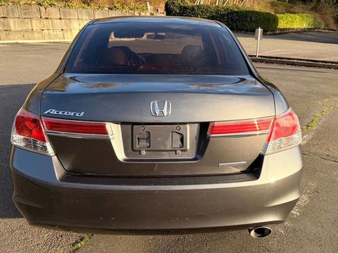 Used 2011 Honda Accord SE image 9