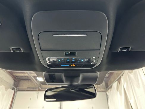 Used 2025 Ford F150 Lariat w/ Equipment Group 501A Mid image 39