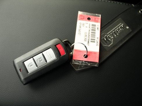 New 2025 Mitsubishi Eclipse Cross SEL image 24