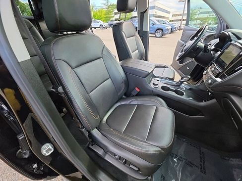 Used 2021 Chevrolet Traverse Premier w/ Redline Edition AWD/4WD image 33