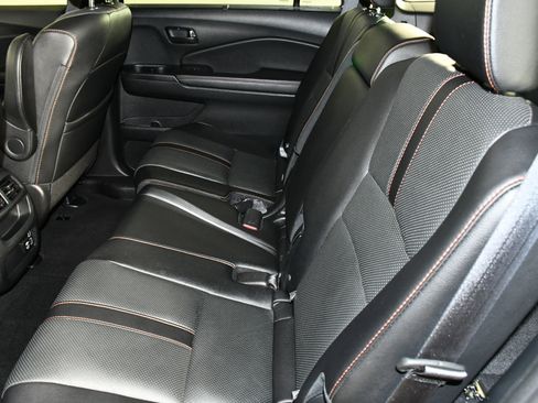 Certified 2022 Honda Passport TrailSport image 49