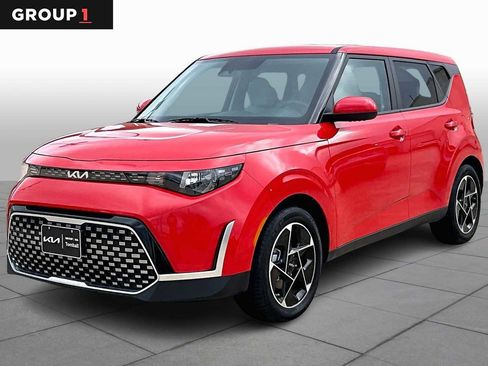 Certified 2025 Kia Soul EX FWD image 1