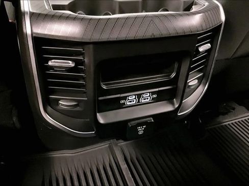 Used 2025 RAM 2500 Big Horn image 33