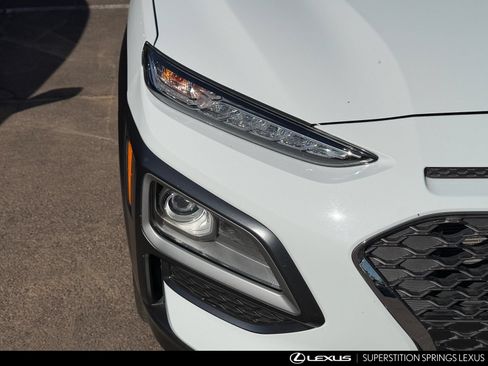 Used 2021 Hyundai Kona Ultimate FWD image 5
