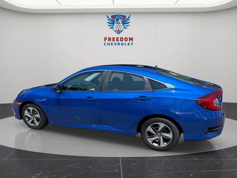 Used 2019 Honda Civic LX image 3