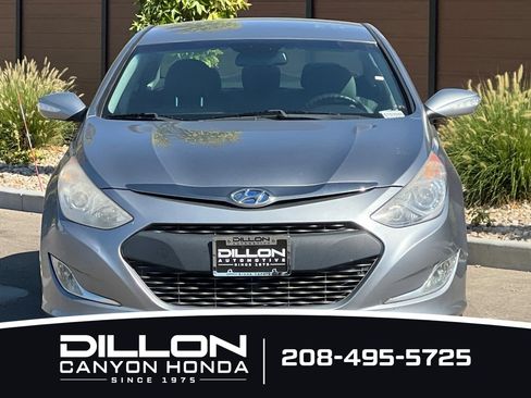 Used 2015 Hyundai Sonata Hybrid FWD image 9