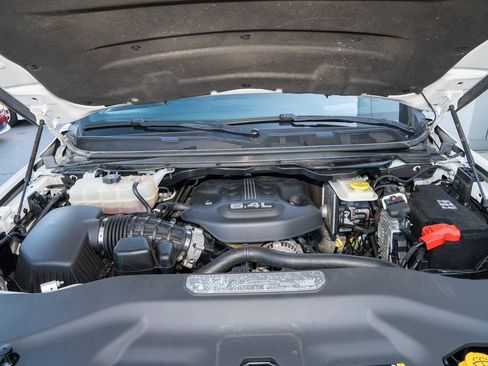 Used 2023 Jeep Grand Wagoneer 4WD image 15