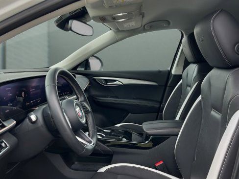 Used 2025 Buick Envision Sport Touring image 14