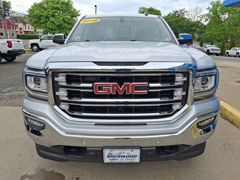 Used 2018 GMC Sierra 1500 SLT w/ SLT Premium Package AWD/4WD image 2