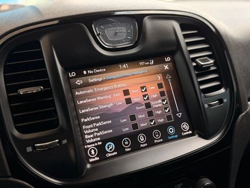 Used 2021 Chrysler 300 S w/ S Model Appearance Package RWD image 48