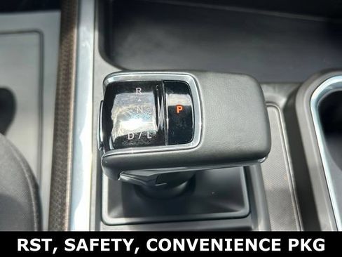 Used 2025 Chevrolet Silverado 1500 RST w/ Convenience Package II AWD/4WD image 23