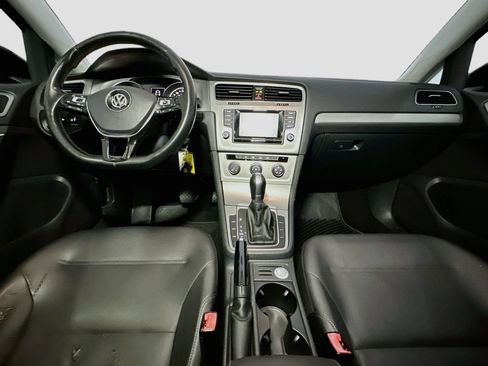 Used 2015 Volkswagen Golf S FWD image 22