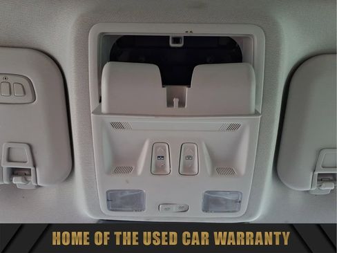 Used 2022 Ford Escape Titanium AWD/4WD image 27