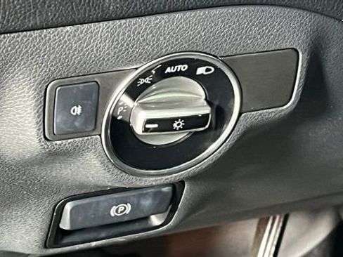 Used 2019 Mercedes-Benz CLA 250 CLA 250 image 21