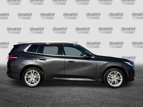 Used 2025 BMW X3 xDrive30i w/ Premium Package image 3