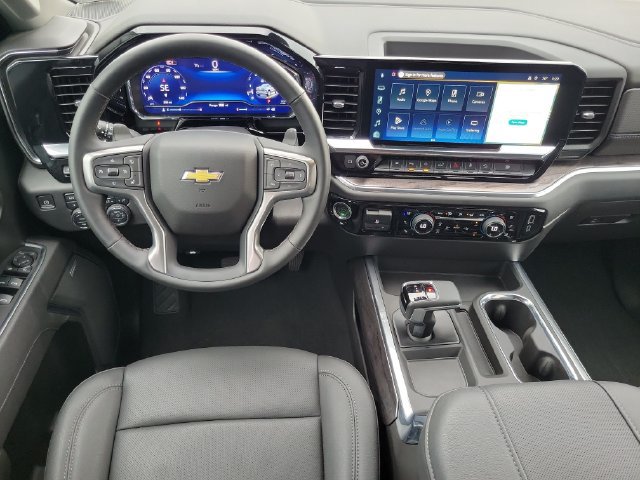 Used 2025 Chevrolet Silverado 1500 LTZ AWD/4WD image 29