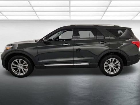 Used 2022 Ford Explorer Limited w/ Equipment Group 301A AWD/4WD image 4