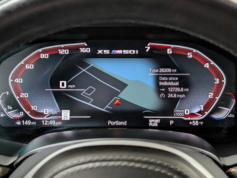 Used 2022 BMW X5 M50i w/ Premium Package image 36