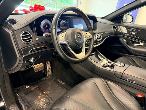 Used 2019 Mercedes-Benz S 450 Sedan image 17