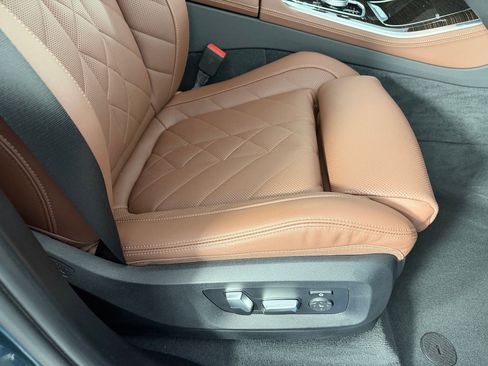 Used 2024 BMW X5 sDrive40i w/ Premium Package RWD image 34