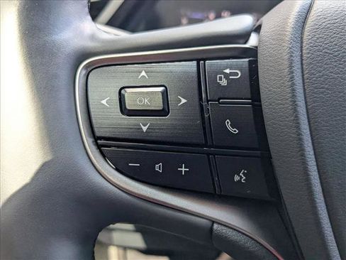 Used 2023 Lexus ES 350 w/ Premium Package image 13