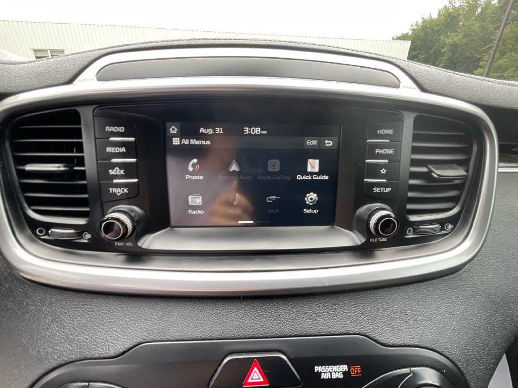 Used 2020 Kia Sorento LX AWD/4WD image 19