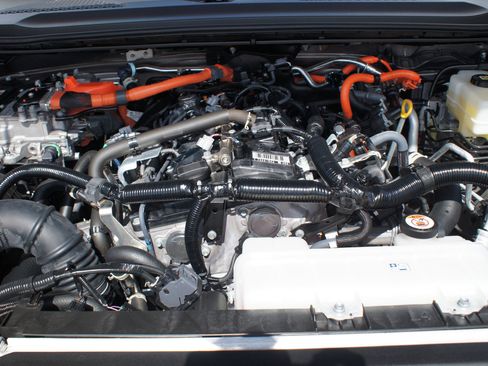 Used 2025 Toyota Land Cruiser AWD/4WD image 28