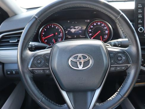 Used 2021 Toyota Camry XSE image 19