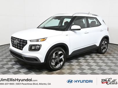 Certified 2023 Hyundai Venue SEL w/ Cargo Package