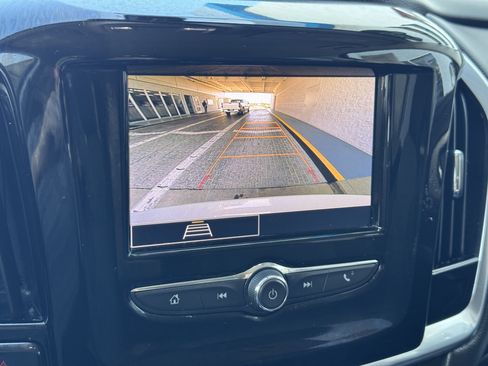 Certified 2020 Chevrolet Traverse LS AWD/4WD image 28