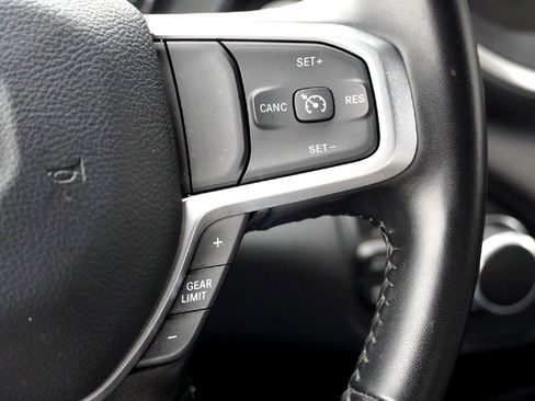 Used 2024 RAM 2500 Big Horn w/ Bed Utility Group image 21